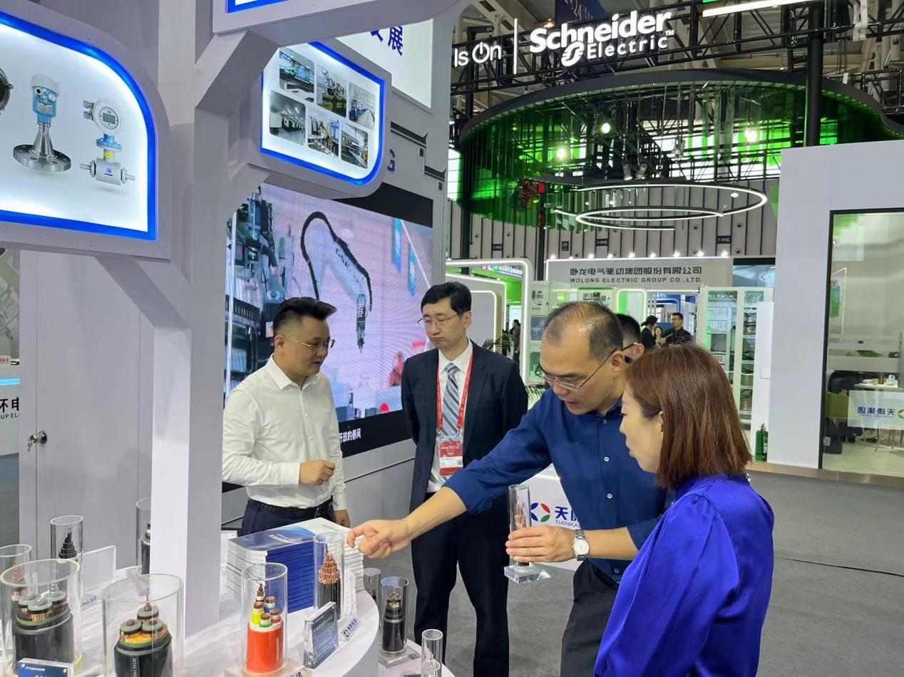 天康集團應邀參加在南京國際博覽中心舉辦的2024易派客工業品展覽會1